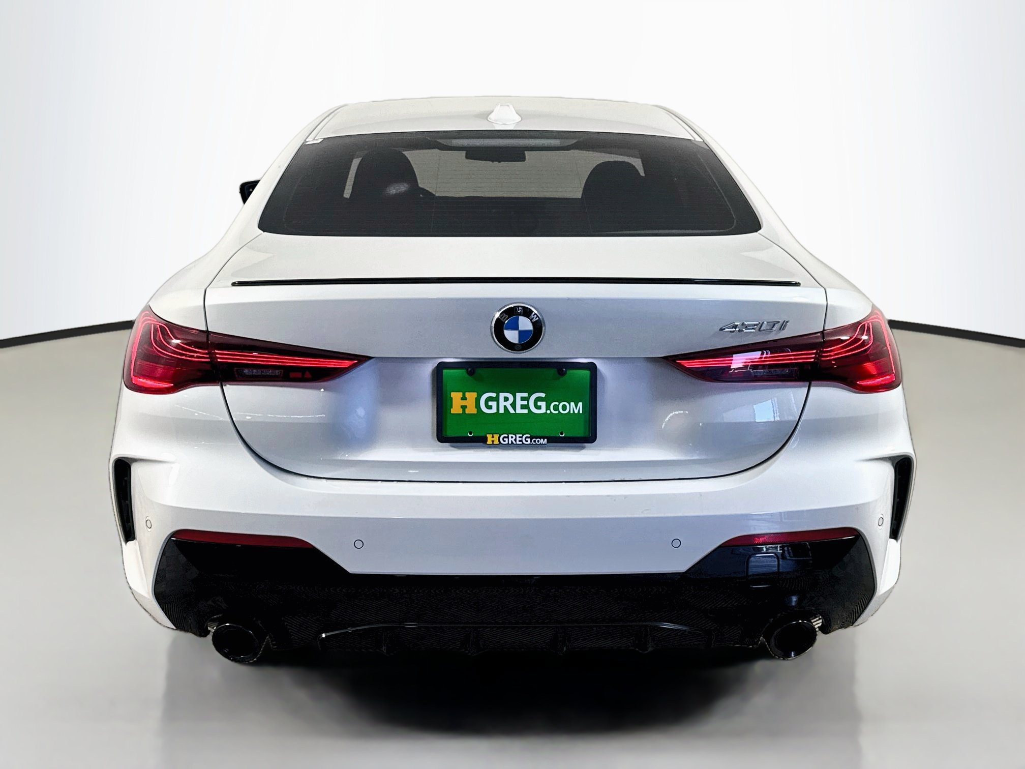Used 2026 BMW 430i Coupe w/ M Sport Package RWD image 8