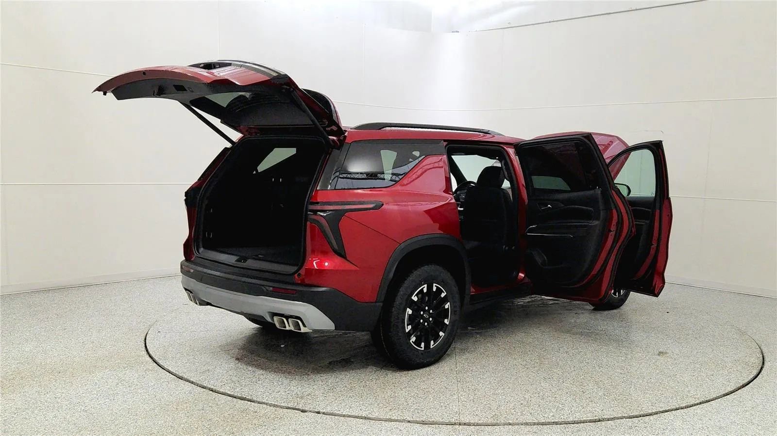 New 2026 Chevrolet Traverse Z71 w/ Driver Confidence Package AWD/4WD image 12