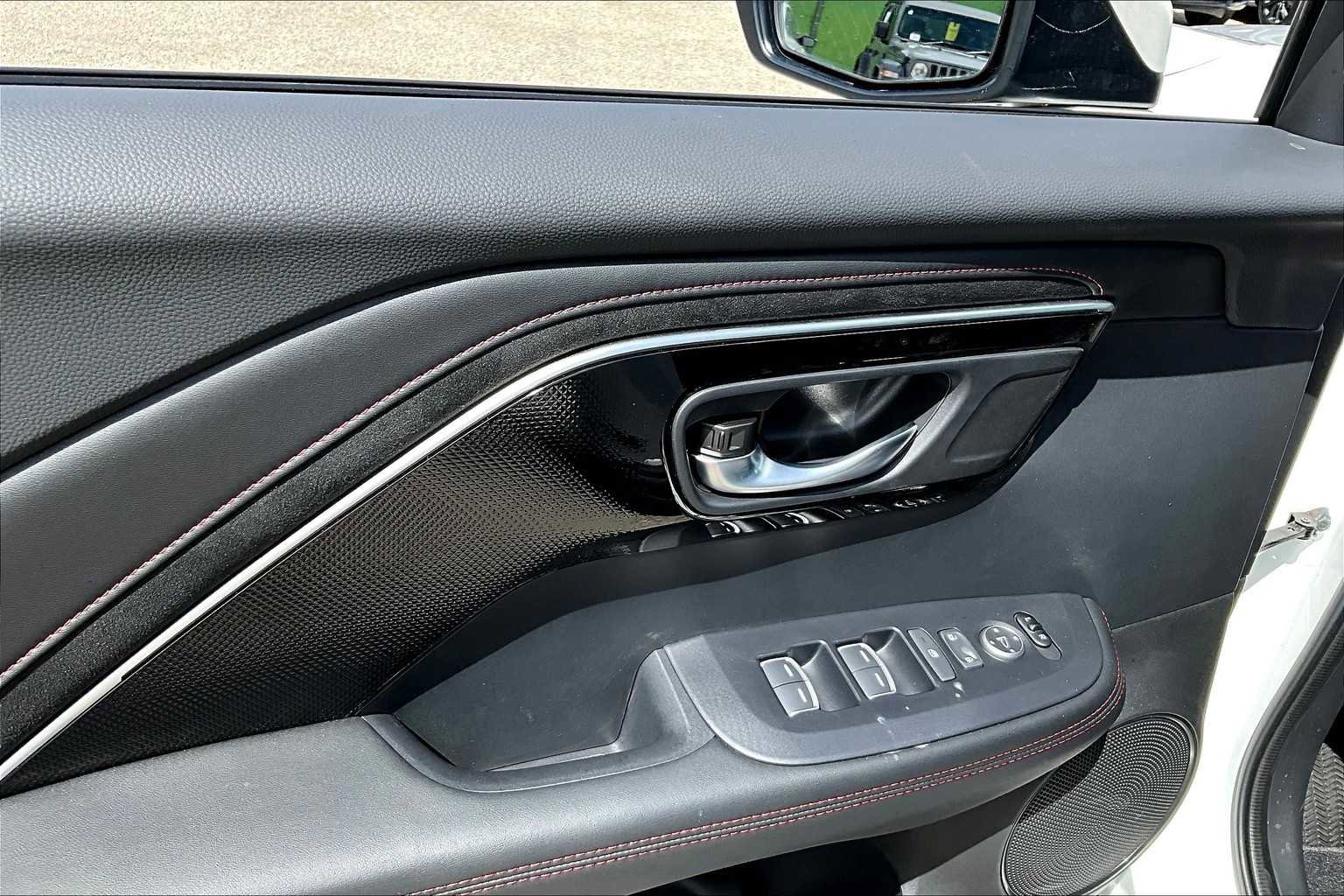 Certified 2025 Acura ADX A-Spec image 10