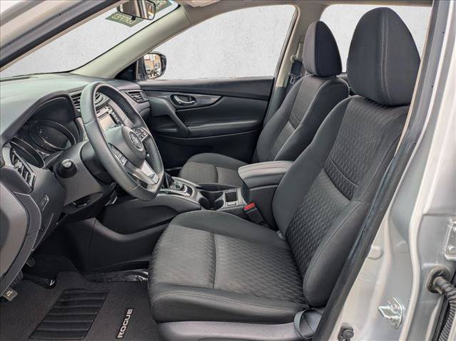 Used 2018 Nissan Rogue SV FWD image 15