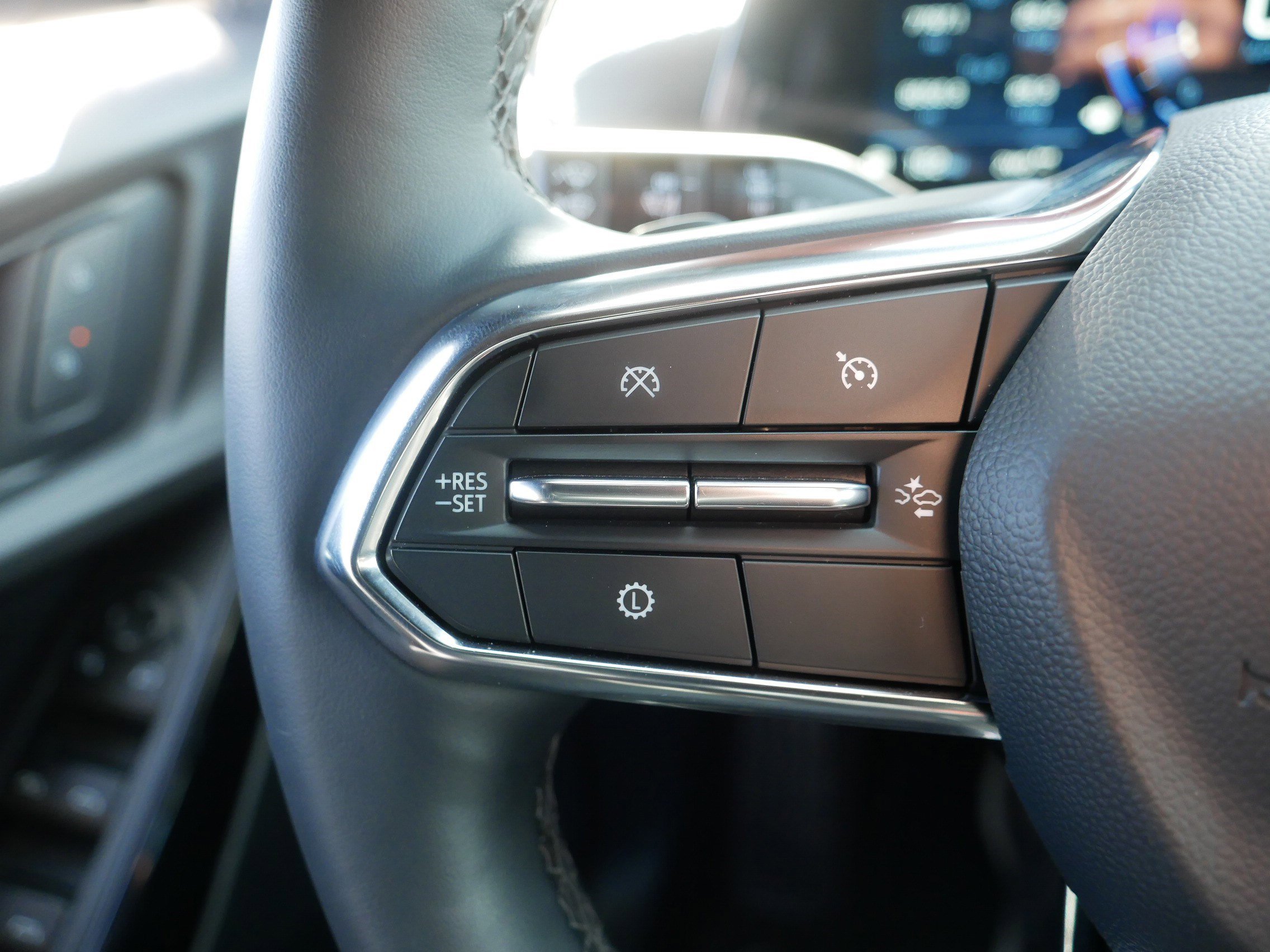 Used 2025 Chevrolet Equinox LT image 28