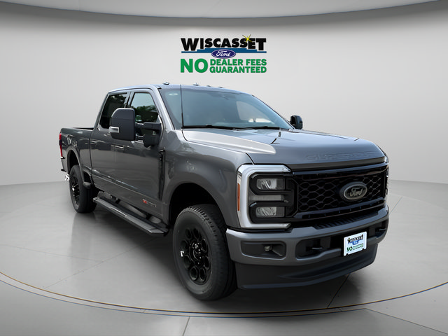 New 2026 Ford F250 Lariat w/ Black Appearance Package AWD/4WD 360° Tour