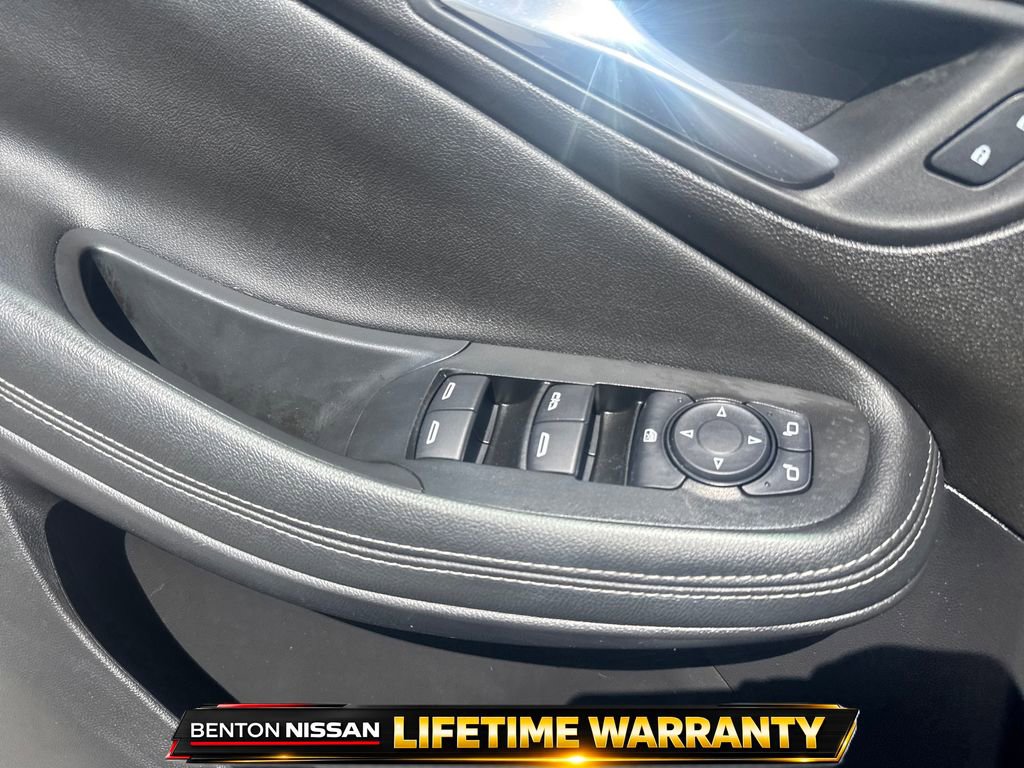 Used 2022 Buick Encore GX Select FWD image 13