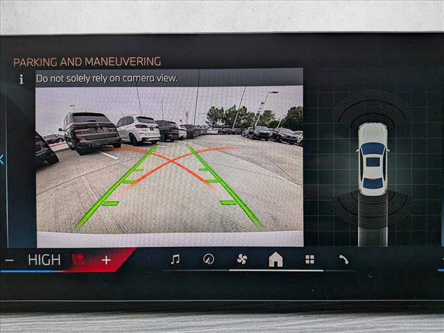 Used 2026 BMW 330i xDrive Sedan w/ Premium Package image 13