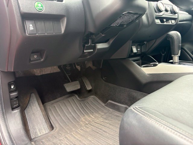 Used 2017 Honda Fit EX-L image 31