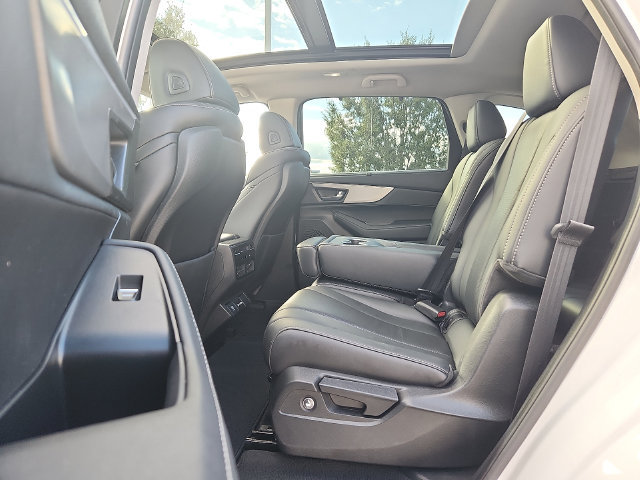 Certified 2023 Acura MDX w/ Technology Package AWD/4WD image 10