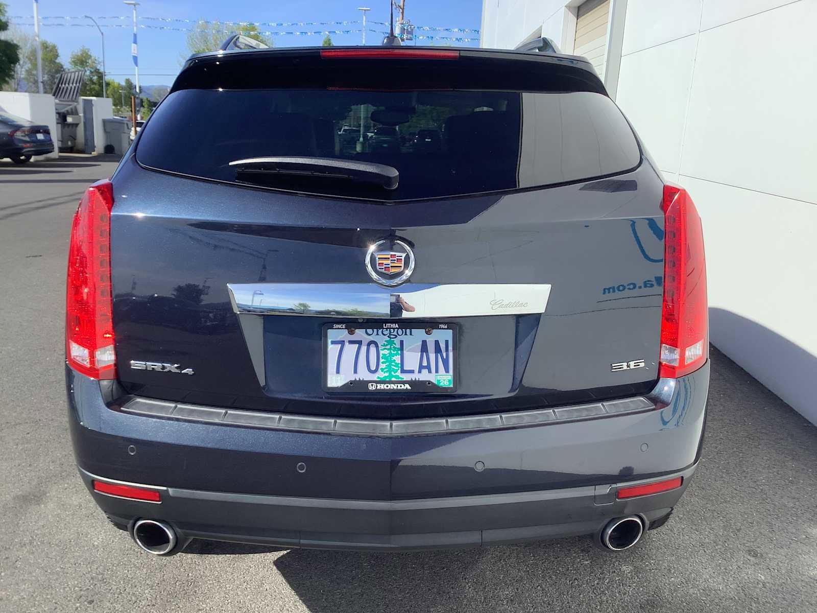 Used 2015 Cadillac SRX Luxury w/ Driver Awareness Package AWD/4WD image 5