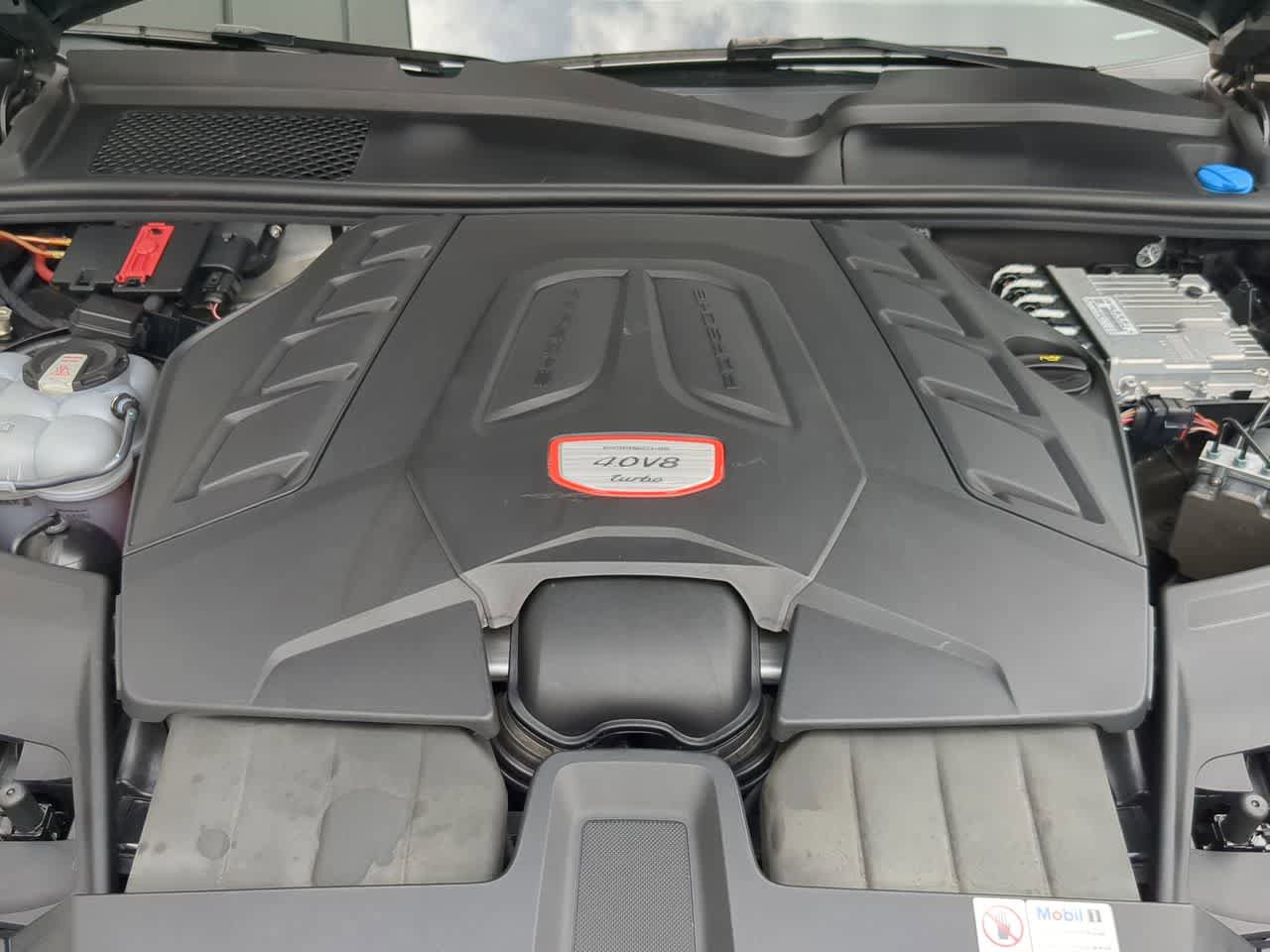 Used 2023 Porsche Cayenne Turbo AWD/4WD image 14