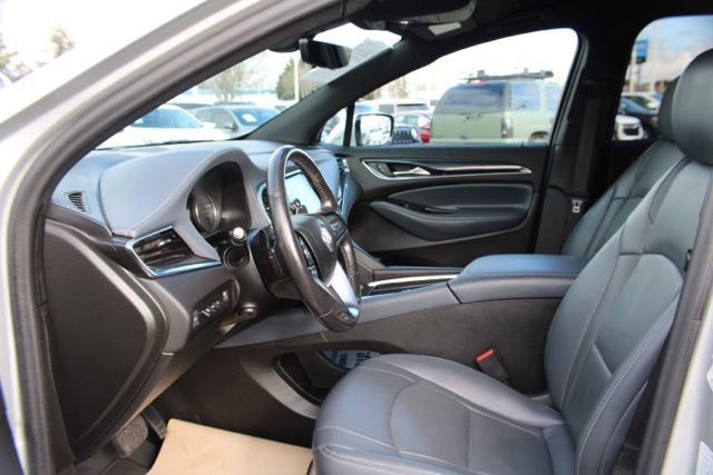 Used 2022 Buick Enclave Premium image 11