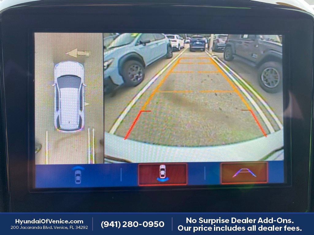 Used 2019 Chevrolet Traverse Premier w/ Driver Confidence II Package FWD image 8