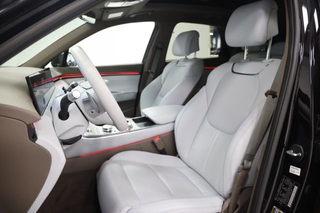 New 2026 Genesis Electrified GV70 AWD/4WD image 16