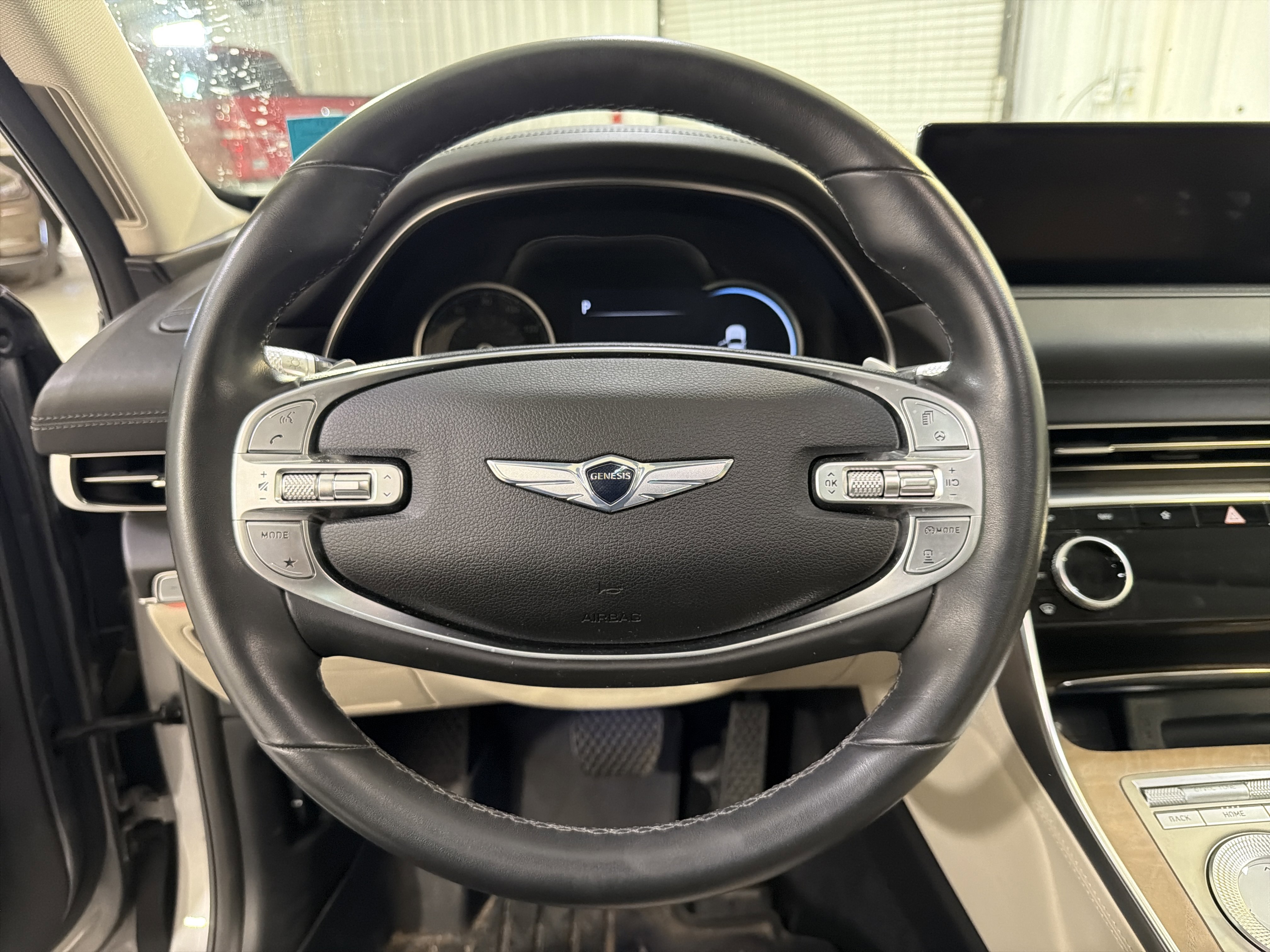 Used 2021 Genesis GV80 3.5T w/ Advanced Package 06 AWD/4WD image 16