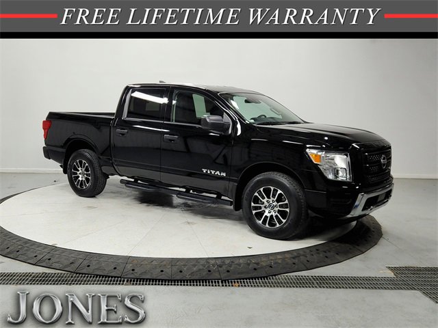 Used 2024 Nissan Titan SV w/ Accessory Utility Package image 1