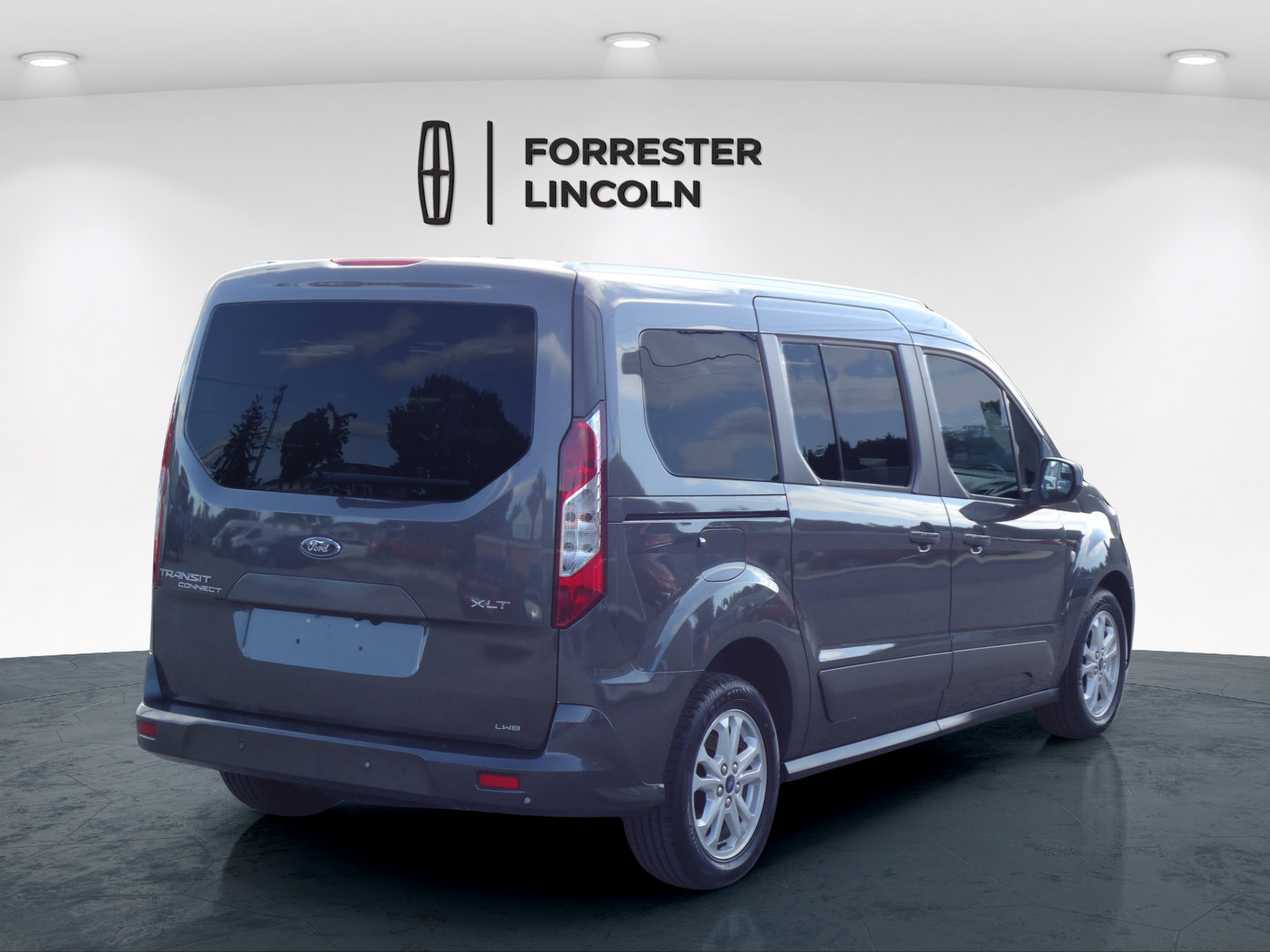 Used 2021 Ford Transit Connect XLT FWD image 3