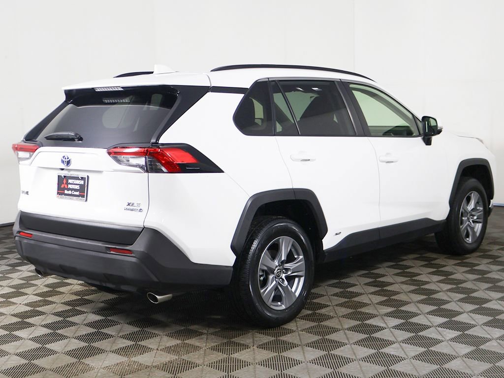 Used 2024 Toyota RAV4 XLE image 8