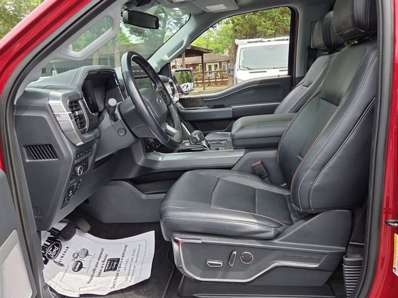Used 2022 Ford F150 Lariat w/ Equipment Group 502A High AWD/4WD image 6