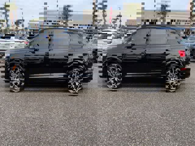 Used 2019 Audi Q7 3.0T Prestige w/ Prestige Package image 5