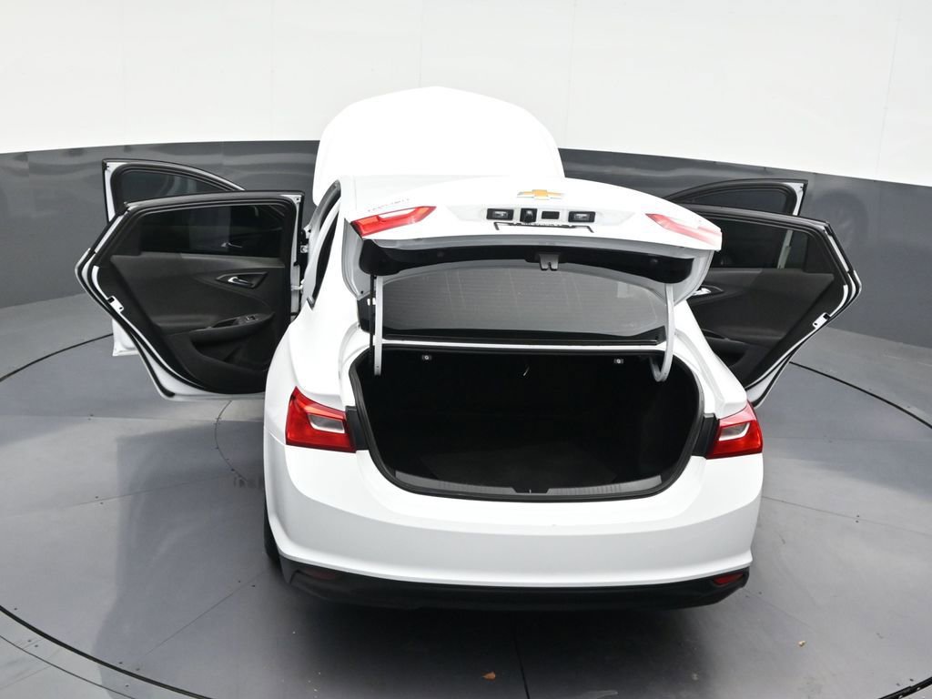 Used 2023 Chevrolet Malibu LT image 35