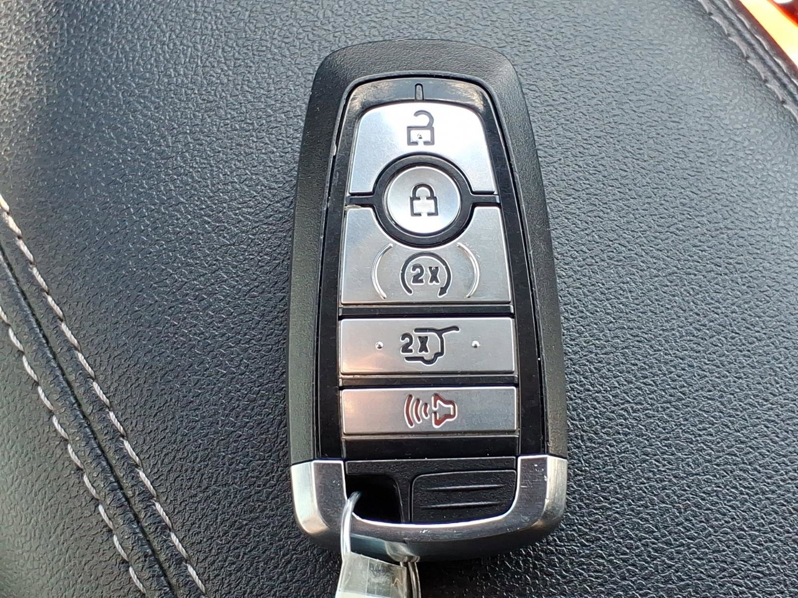 Used 2022 Ford Escape SEL image 20