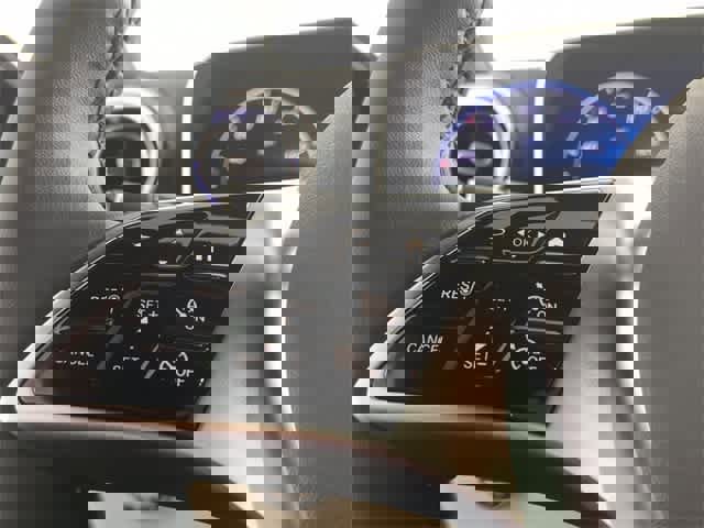 Certified 2026 Mercedes-Benz GLC 300 4MATIC image 25