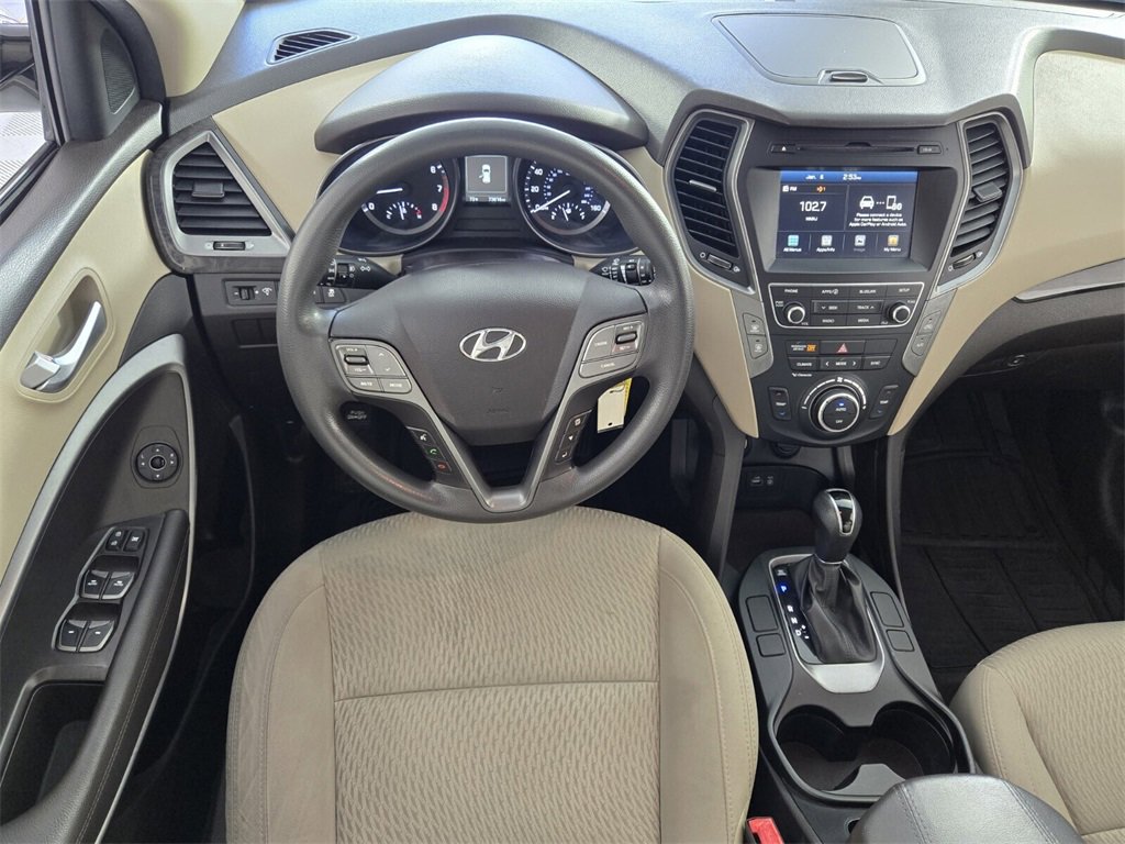 Used 2017 Hyundai Santa Fe Sport image 16