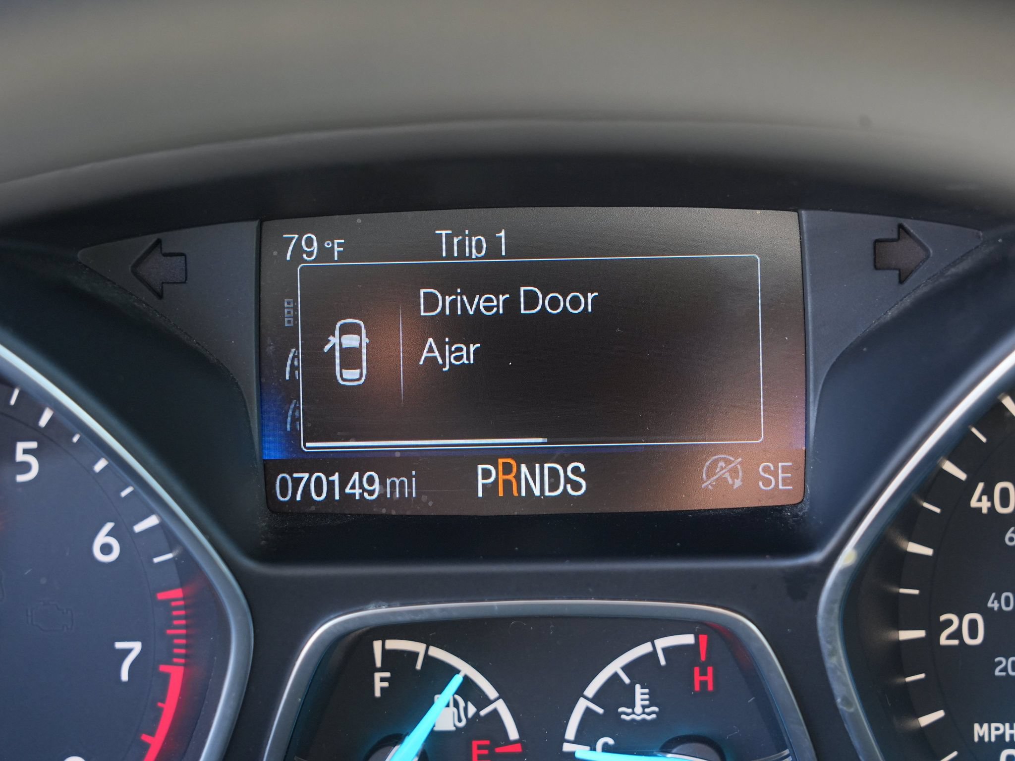 Used 2018 Ford Escape SE AWD/4WD image 30