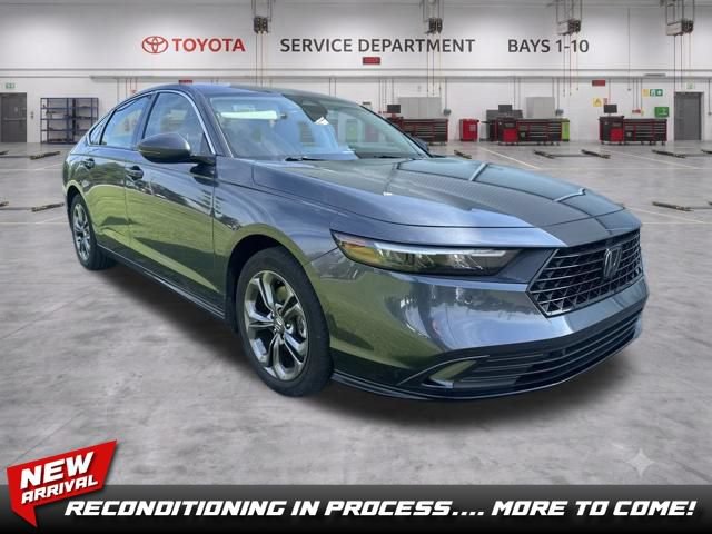 Used 2024 Honda Accord EX-L image 1