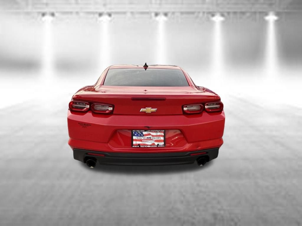Used 2022 Chevrolet Camaro LT RWD image 6