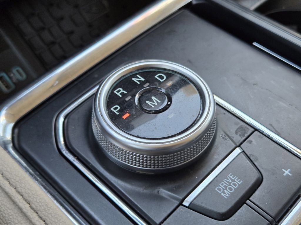 Used 2024 Ford Expedition XLT image 26