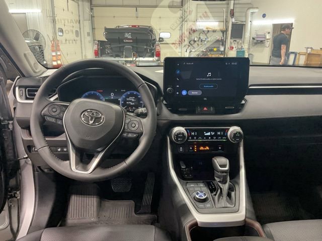 Used 2025 Toyota RAV4 Limited w/ Weather Package image 12