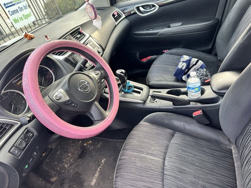 Used 2016 Nissan Sentra SV image 10