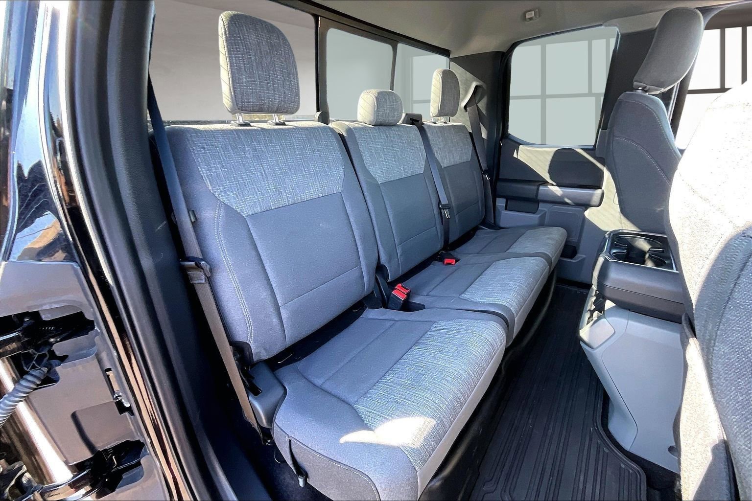 Used 2022 Ford F150 XLT w/ Equipment Group 302A High image 26