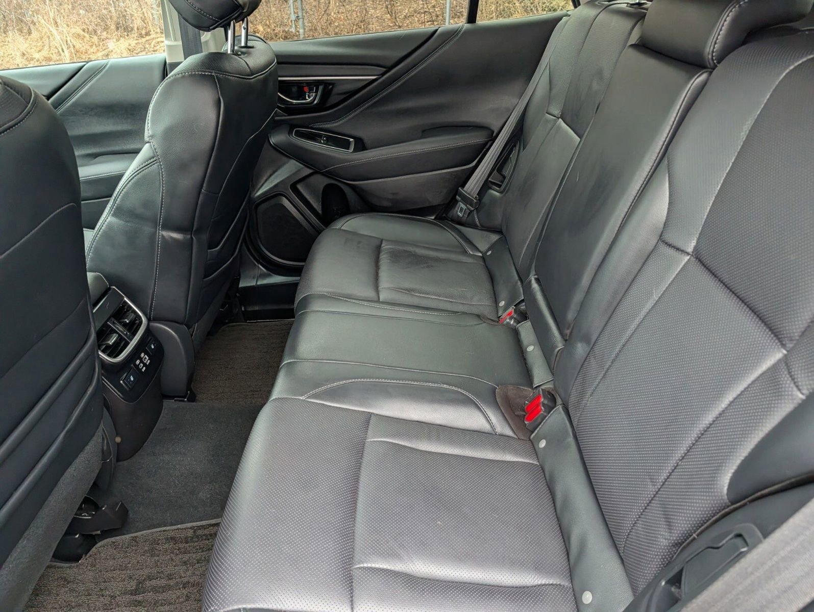 Used 2023 Subaru Outback Limited image 20