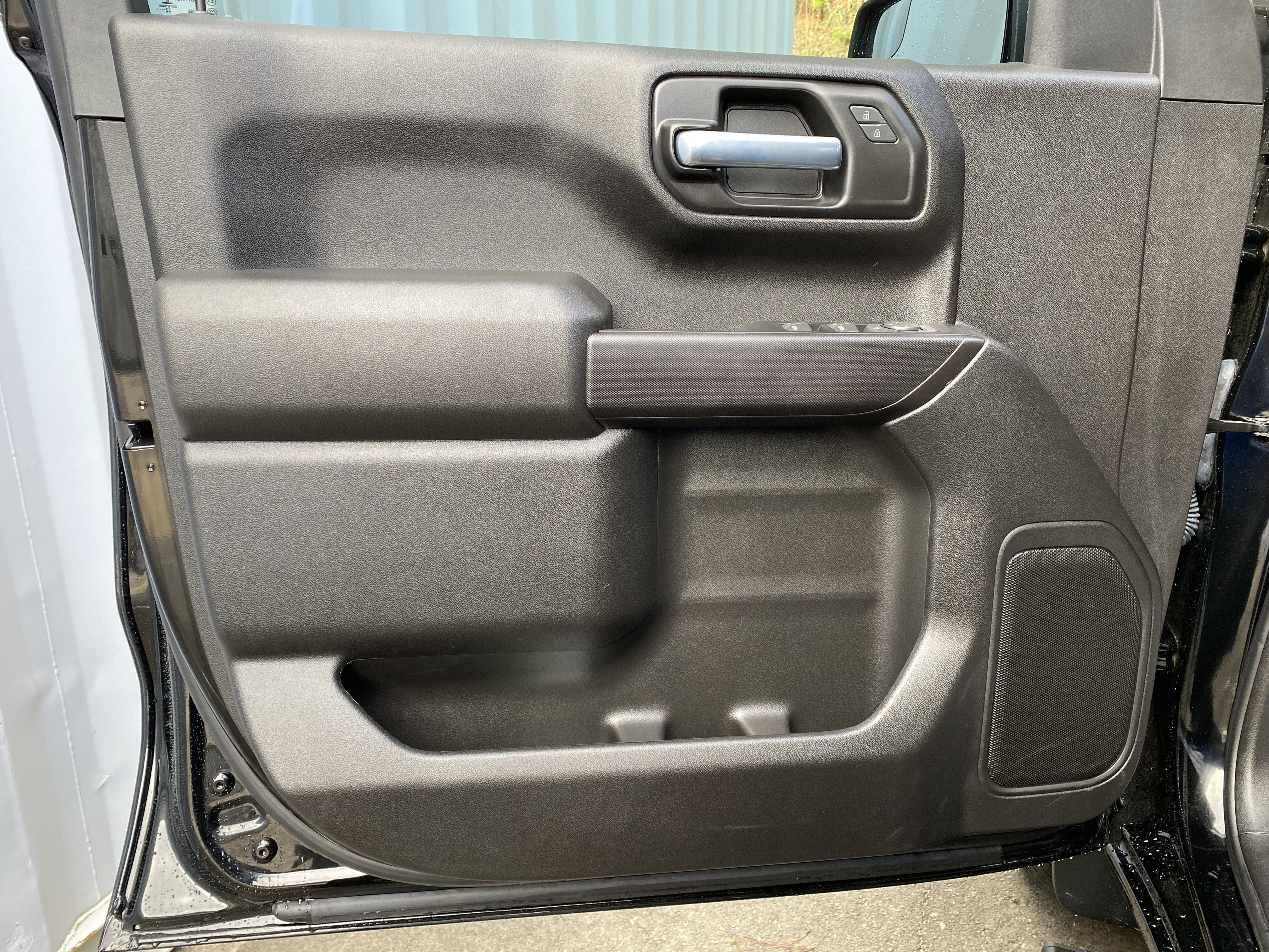 Used 2022 Chevrolet Silverado 1500 Custom image 15