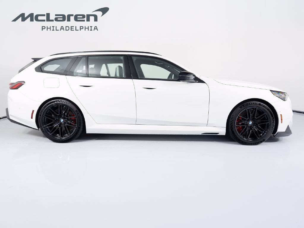 Used 2026 BMW M5 Touring w/ M Driver's Package AWD/4WD image 4
