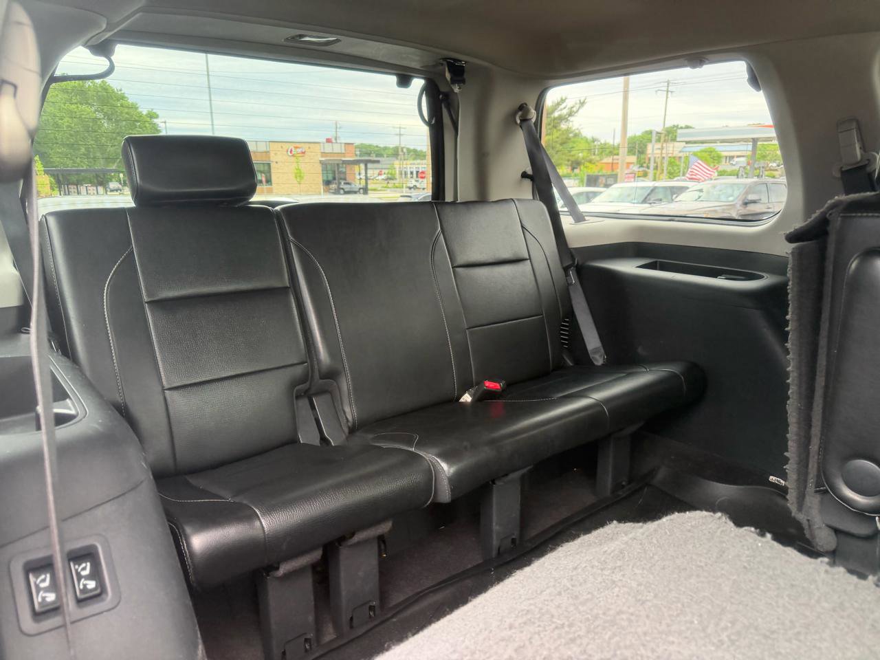 Used 2015 Nissan Armada Platinum w/ 2nd Row Captain Seat Package AWD/4WD image 26