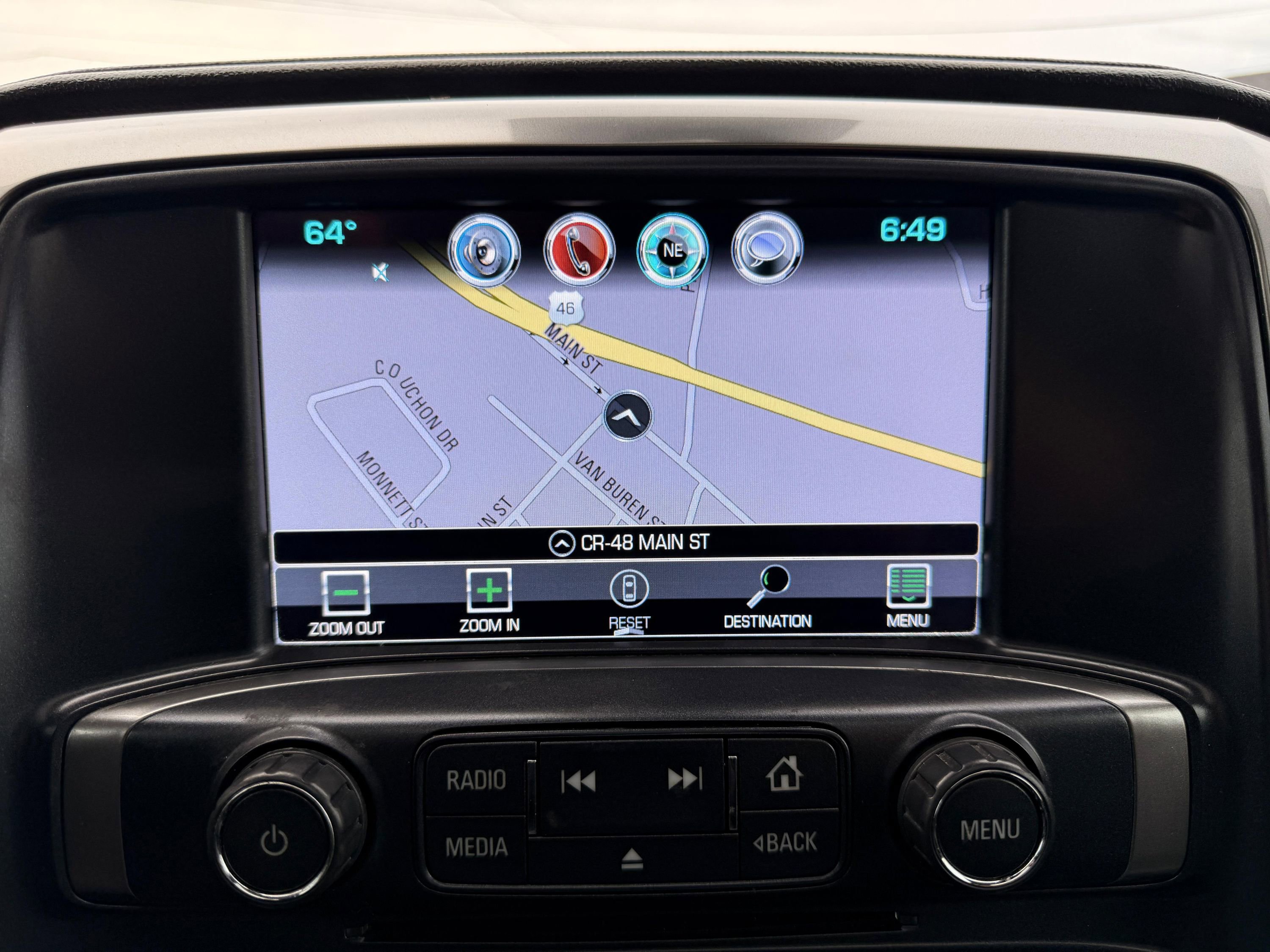 Used 2018 Chevrolet Silverado 1500 LTZ Z71 w/ Centennial Edition AWD/4WD image 35