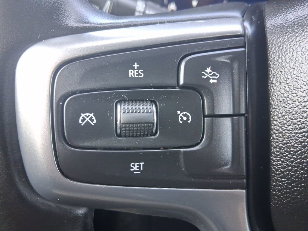 Used 2024 Chevrolet Suburban LT AWD/4WD image 24