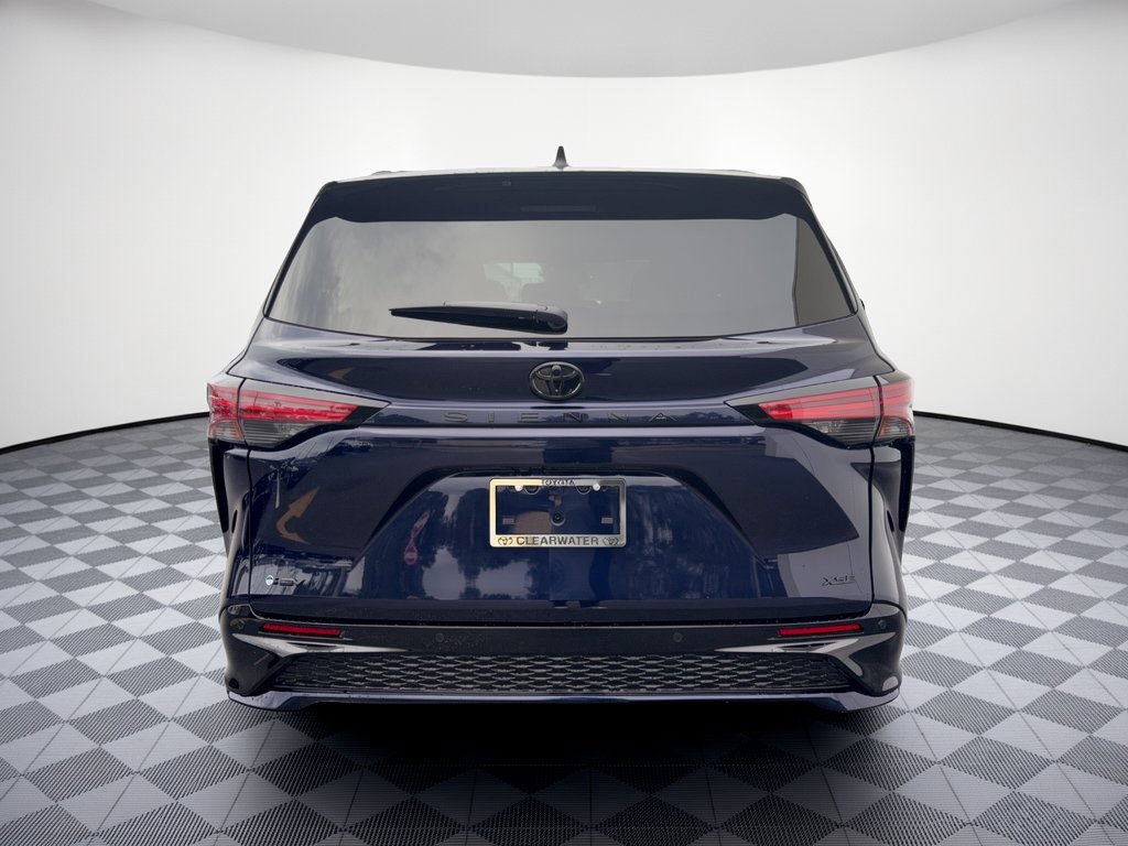 New 2026 Toyota Sienna XSE FWD image 12
