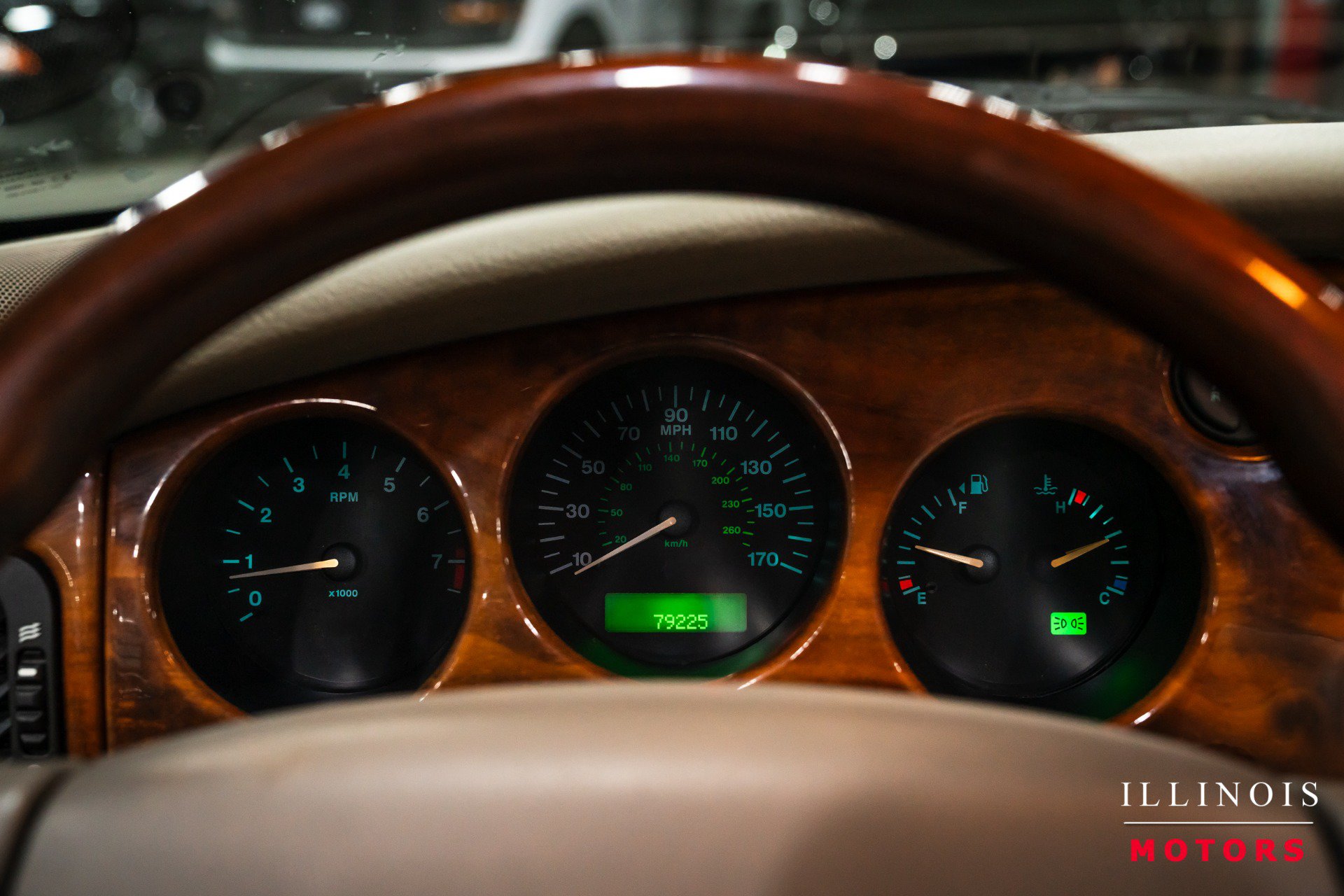 Used 2002 Jaguar XK8 Convertible RWD image 20