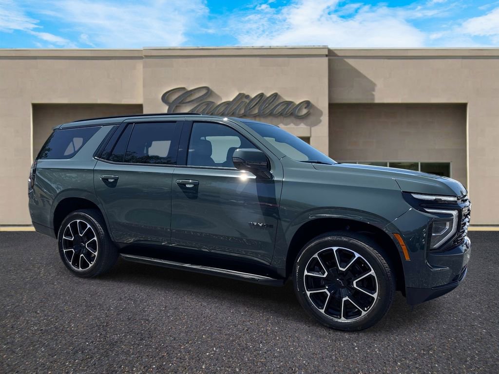 Used 2025 Chevrolet Tahoe RST w/ Comfort Package RWD image 1