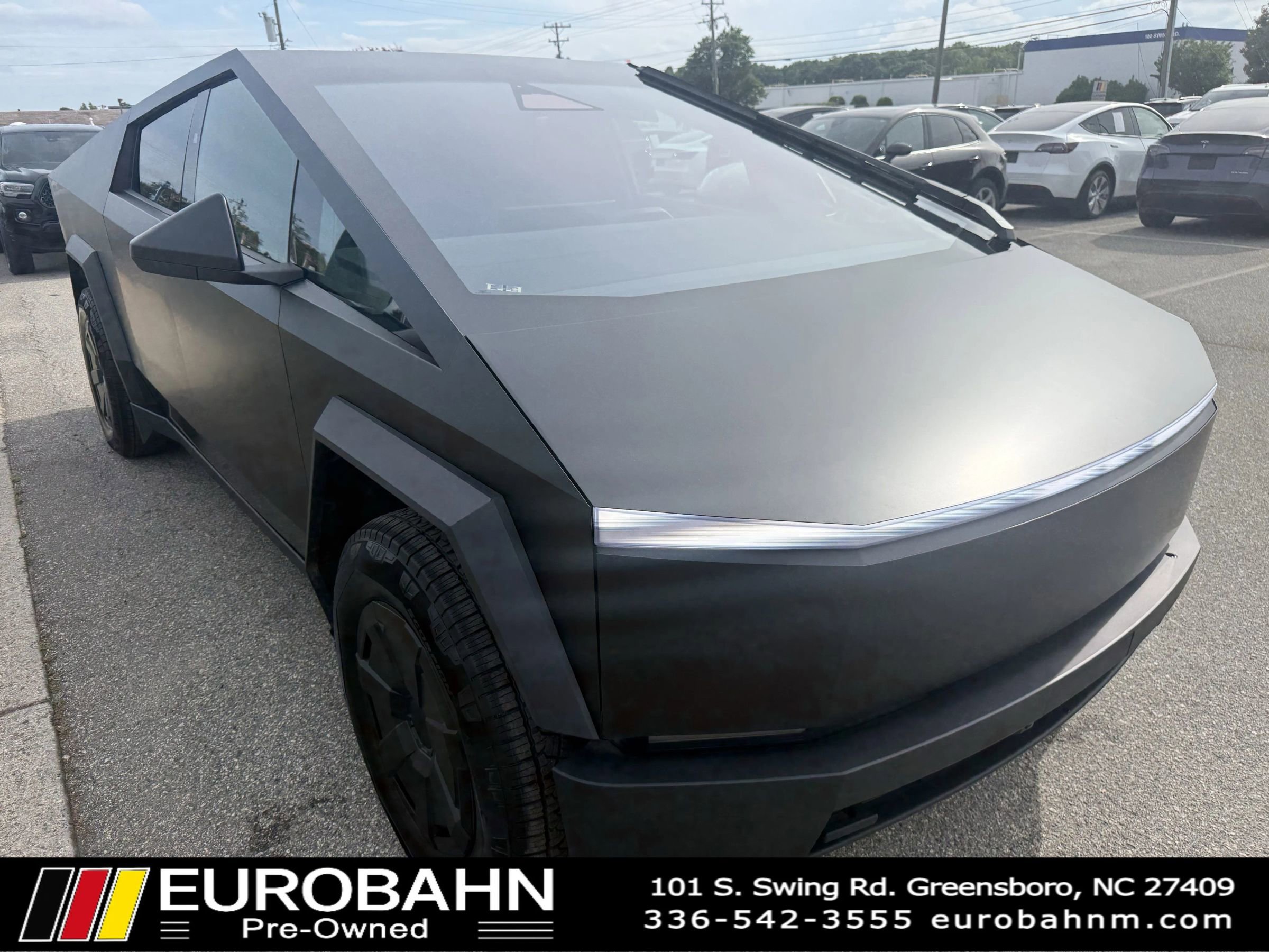 Used 2024 Tesla Cybertruck Cyberbeast AWD/4WD image 8