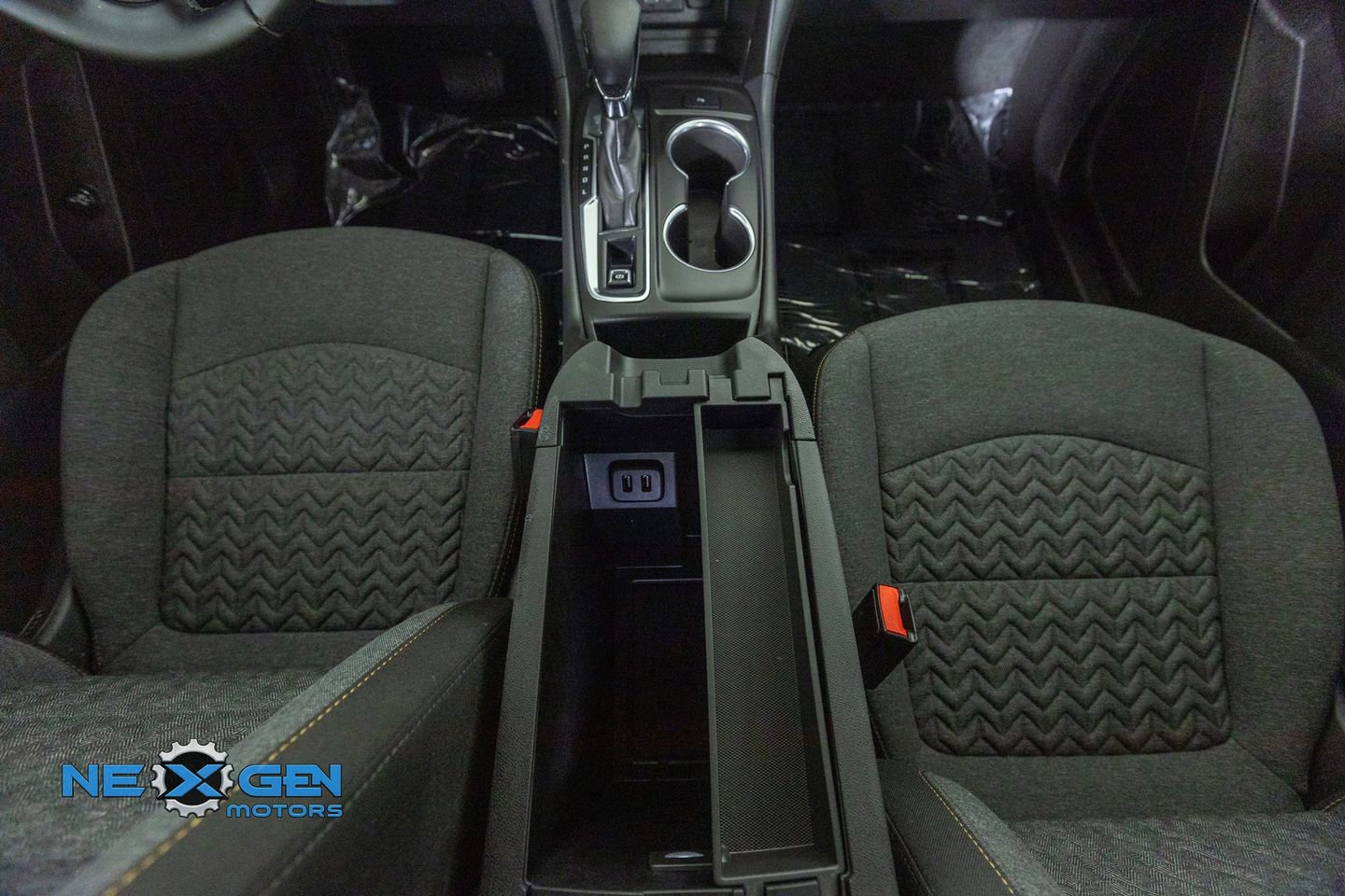 Used 2024 Chevrolet Equinox LT image 30