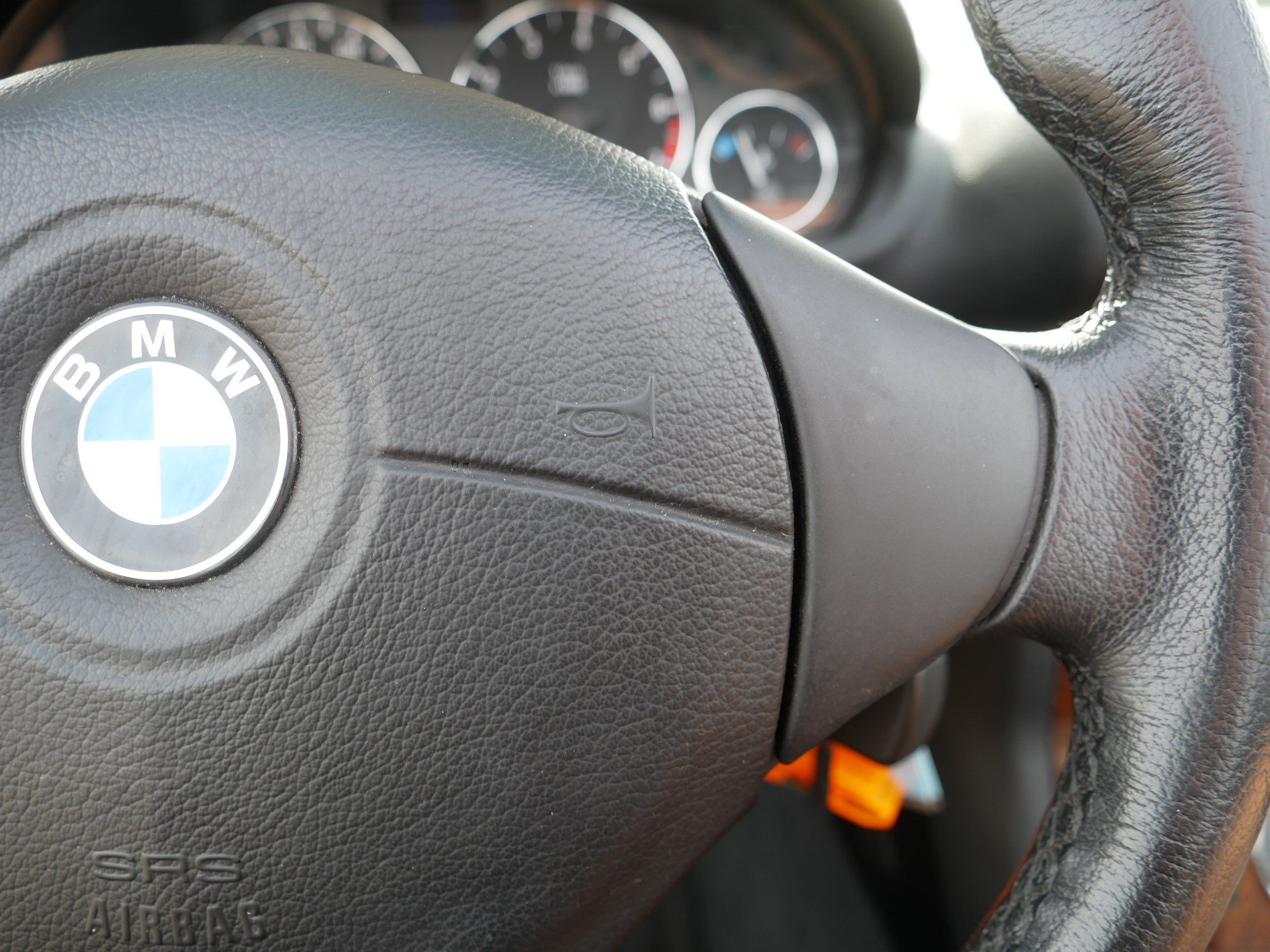 Used 2002 BMW Z3 2.5i RWD image 29