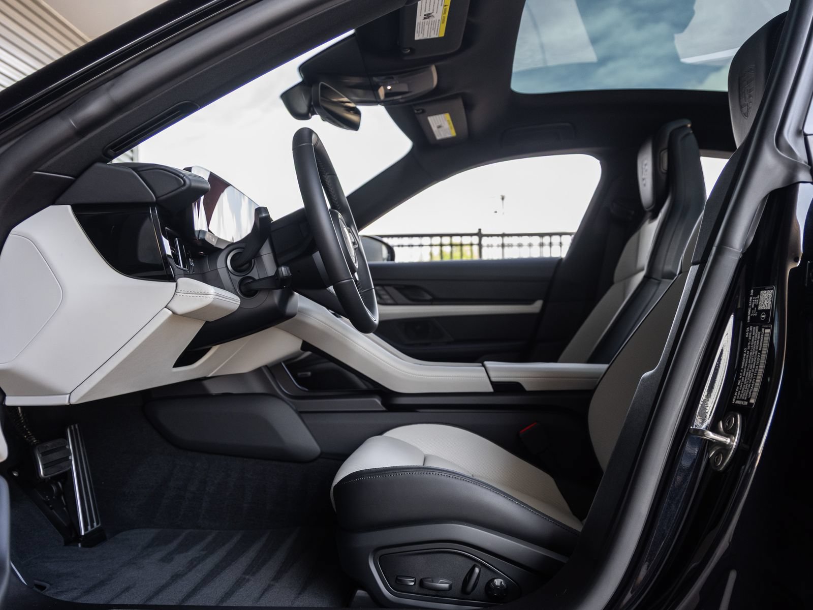 New 2026 Porsche Taycan AWD/4WD image 25