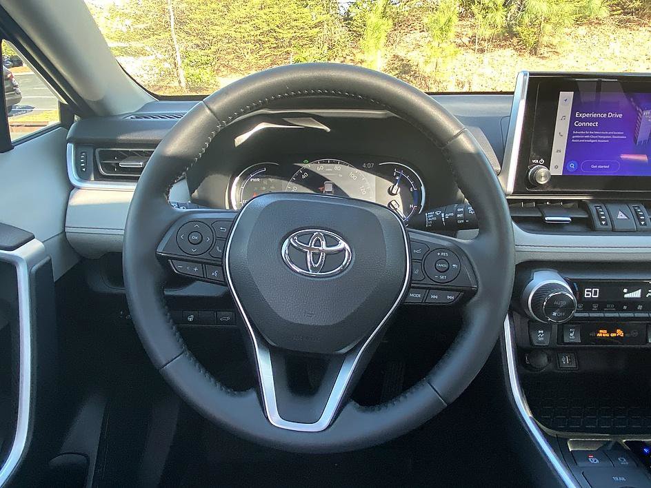 Certified 2023 Toyota RAV4 XLE Premium image 15