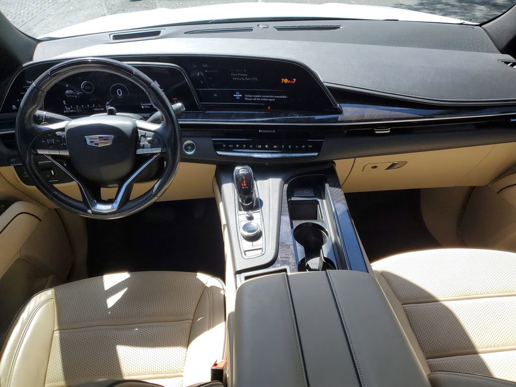 Used 2023 Cadillac Escalade Premium Luxury w/ Performance Package image 11