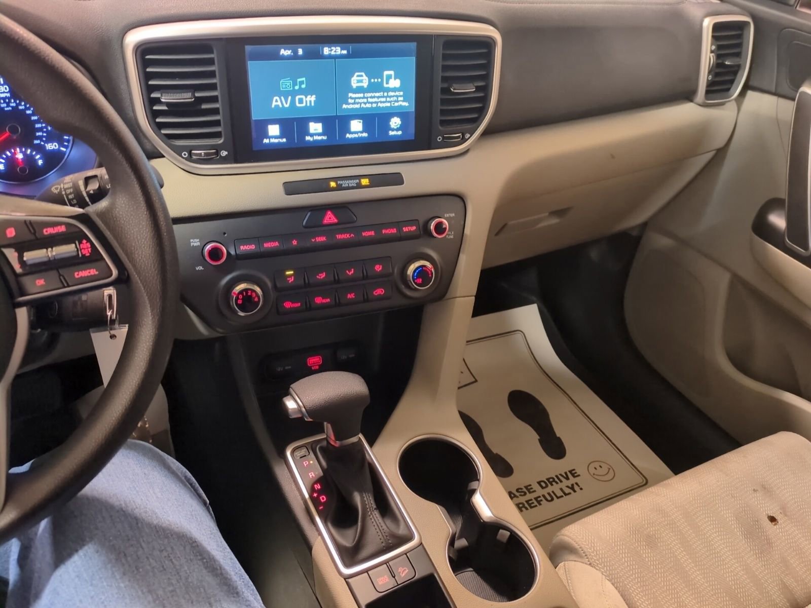 Used 2020 Kia Sportage LX image 19