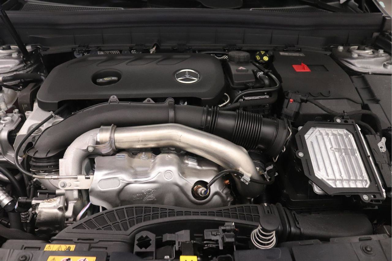 New 2026 Mercedes-Benz GLB 250 image 11