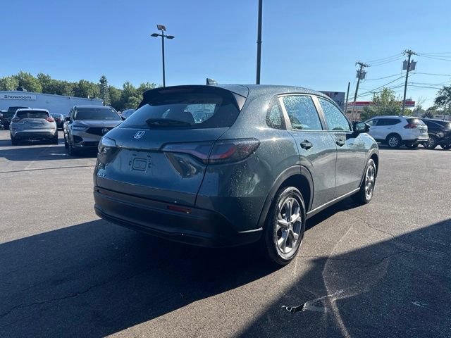 Used 2024 Honda HR-V LX image 2